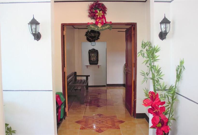 هاستل Linde S Inn Coron