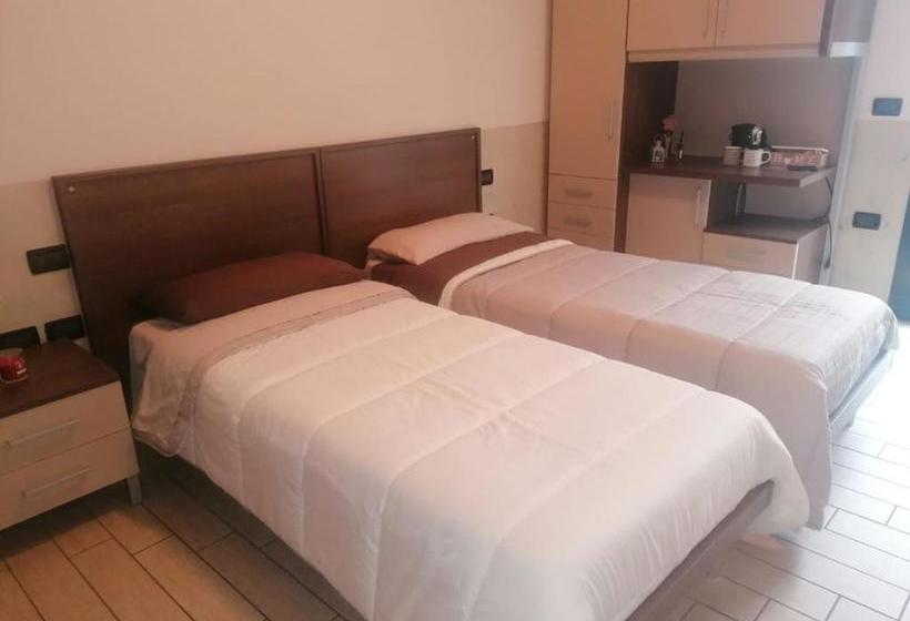 ベッドアンドブレックファースト Alloggio Da Virginia