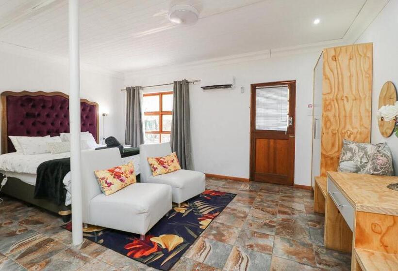 مبيت وإفطار Swallows Nest