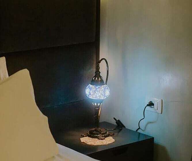 Dim S Hotel & Restaurant