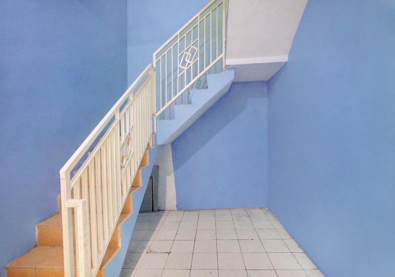 호텔 Oyo 2249 Kost Teman