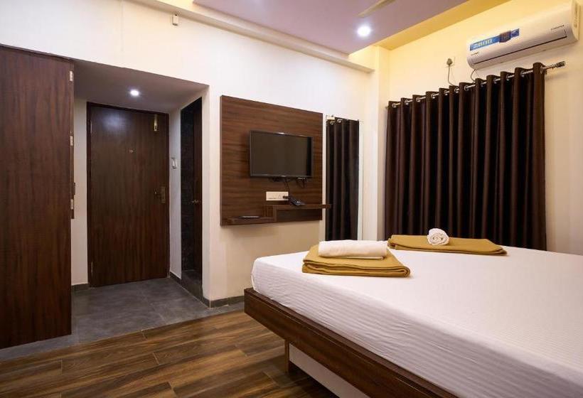 فندق Ranjan Deluxe