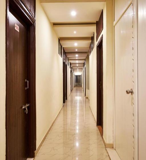 فندق Ranjan Deluxe