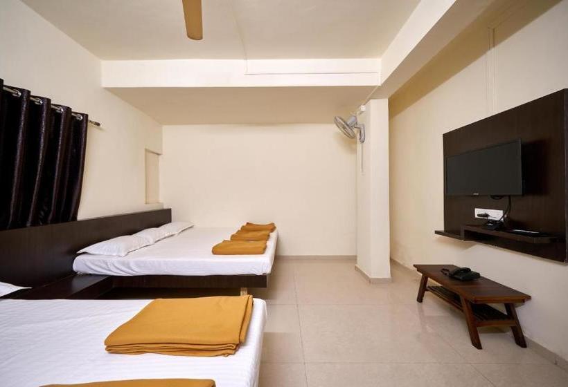 فندق Ranjan Deluxe