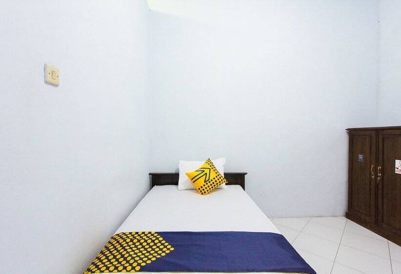 酒店 Spot On 2288 Kost Mittasukha Family