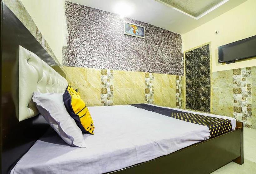 酒店 Spot On 63979 Spark