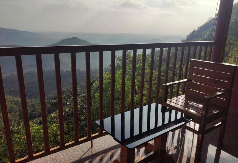 فندق Stone Hills