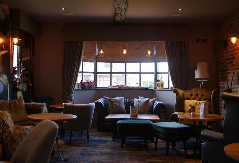 هتل The Station Restaurant & Bar