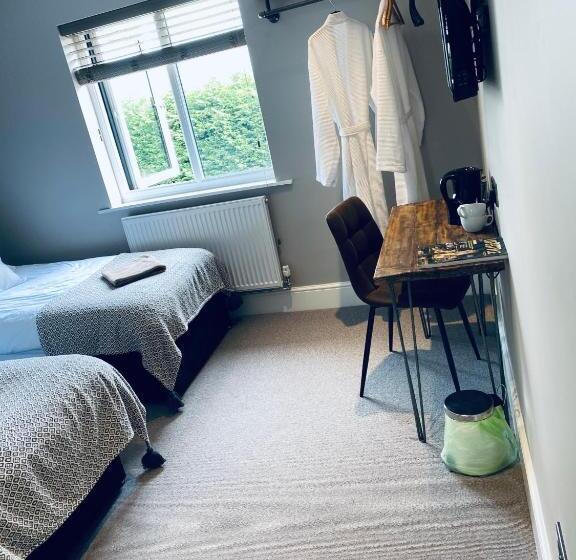 هتل The Station Restaurant & Bar