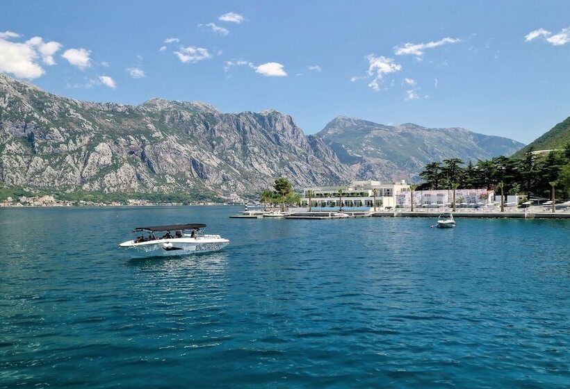 Hyatt Regency Kotor Bay Resort