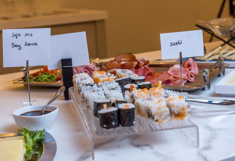 Hyatt Regency Kotor Bay Resort