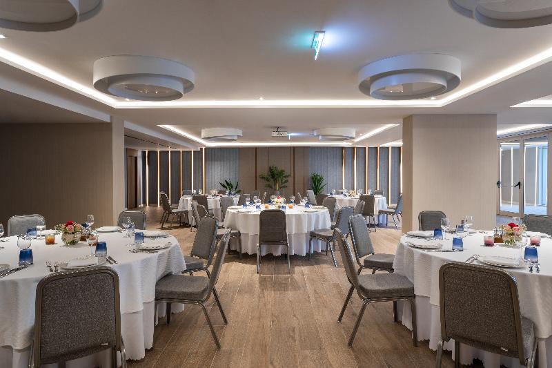 Hyatt Regency Kotor Bay Resort