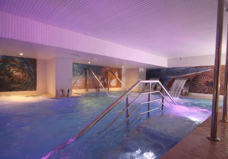 New Hotel Piscine Wellness & Spa