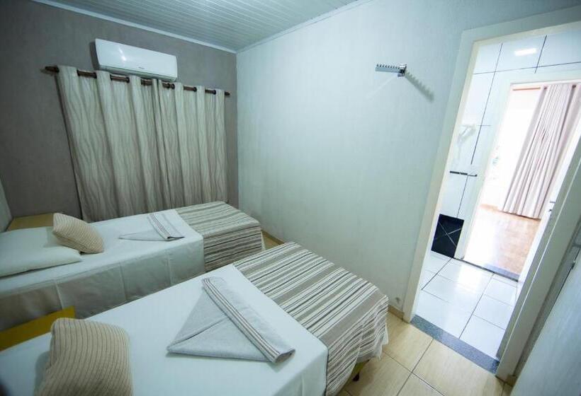 ペンション Cachoeira Dos Pássaros