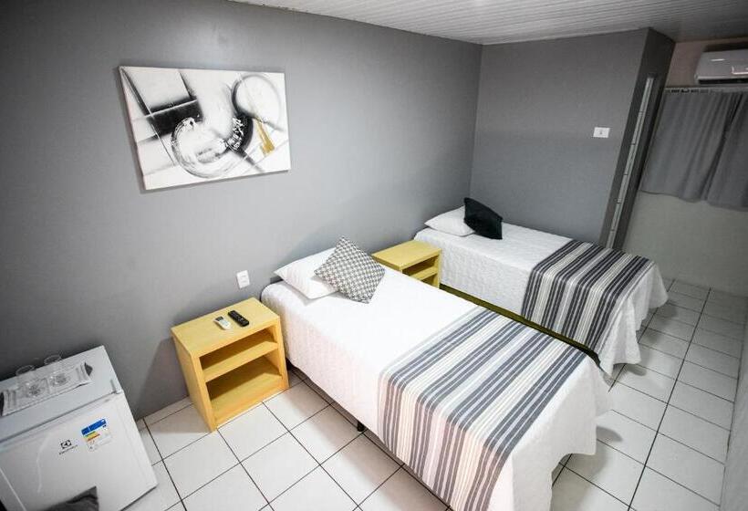 ペンション Cachoeira Dos Pássaros