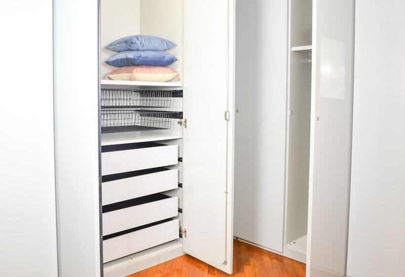 פנסיון Flatmilan