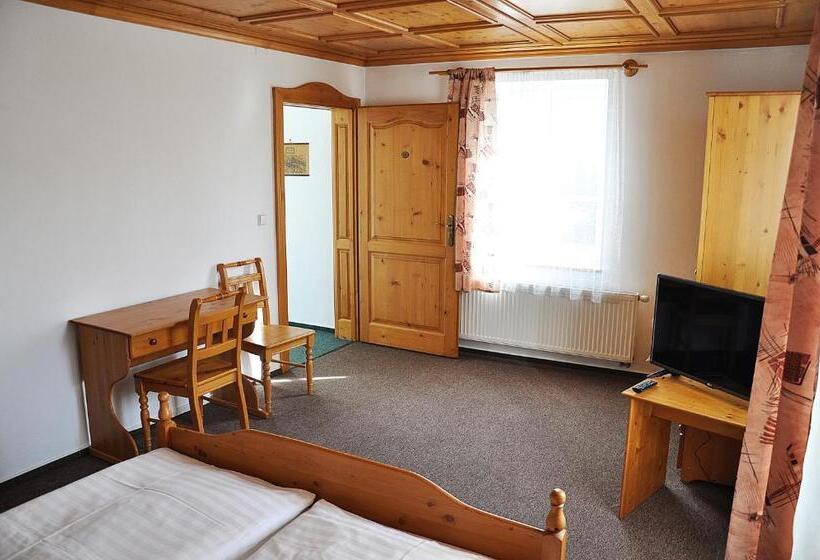 פנסיון Penzion Diana