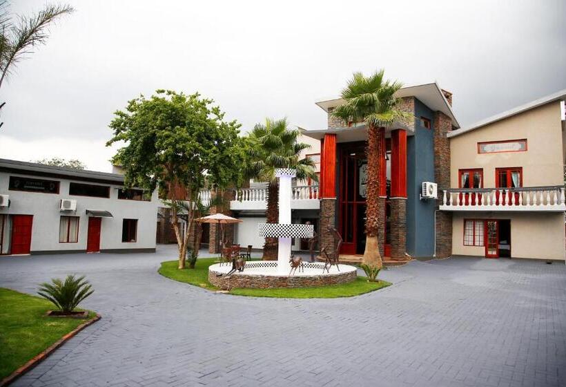 펜션 Travetel Or Tambo Airport