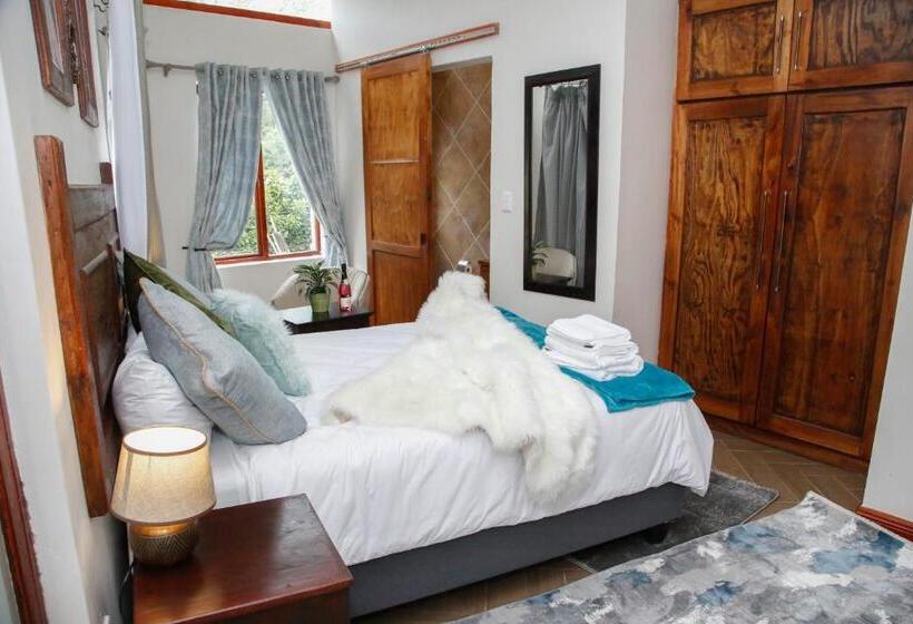 펜션 Travetel Or Tambo Airport