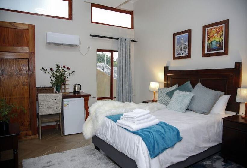 펜션 Travetel Or Tambo Airport