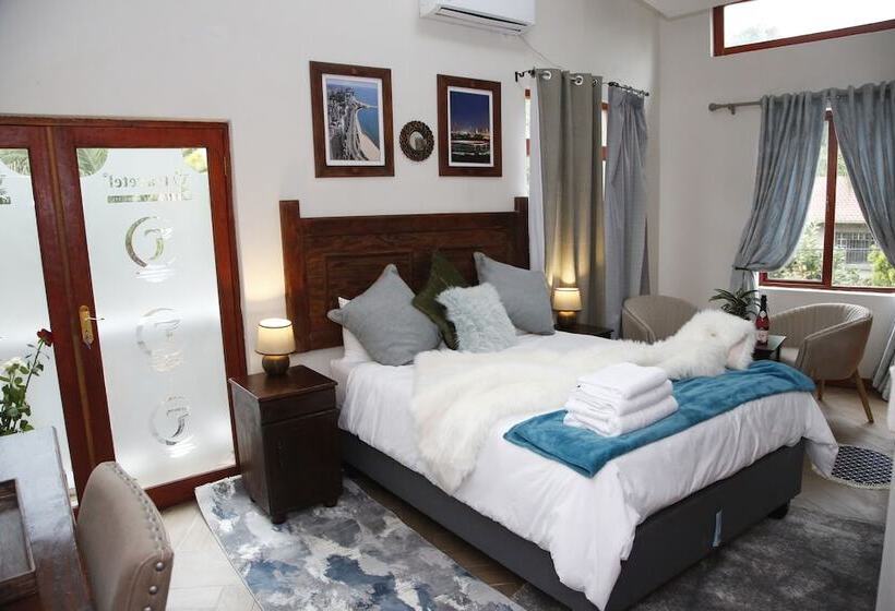 펜션 Travetel Or Tambo Airport