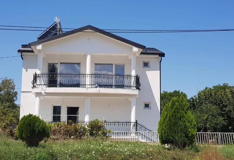 پانسیون Villa Bratislava