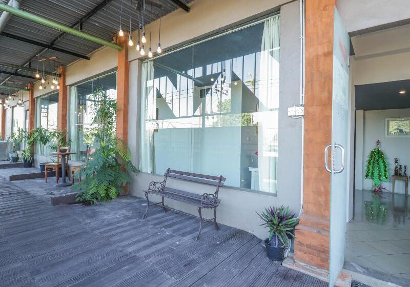 Reddoorz Plus At Sunrise Hotel Sanur