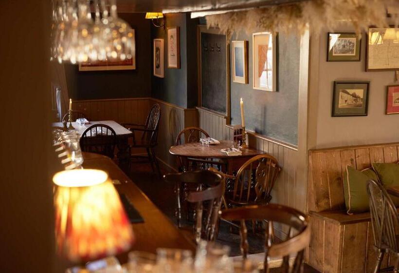 旅馆 The Grosvenor Arms