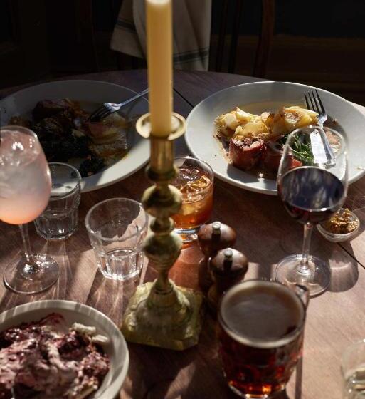 旅馆 The Grosvenor Arms