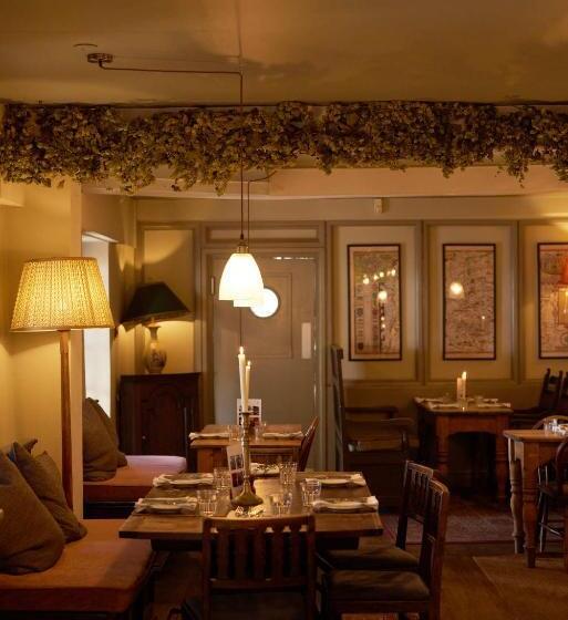 旅馆 The Grosvenor Arms