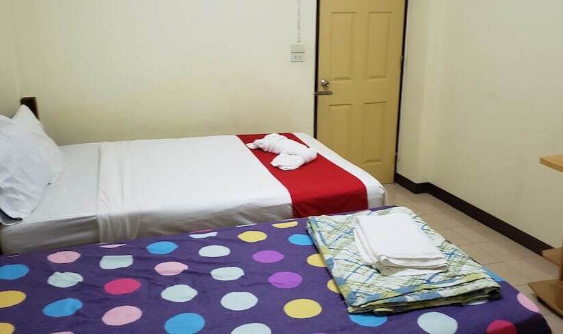 ホテル Baan Yuyuen