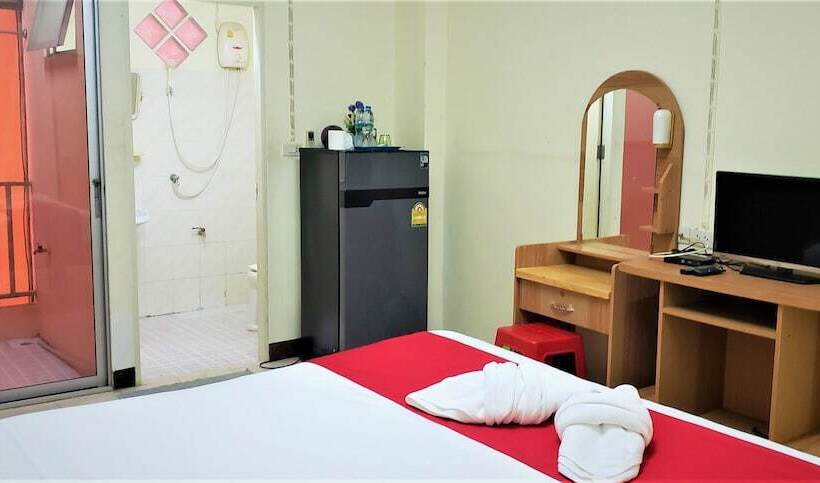 ホテル Baan Yuyuen