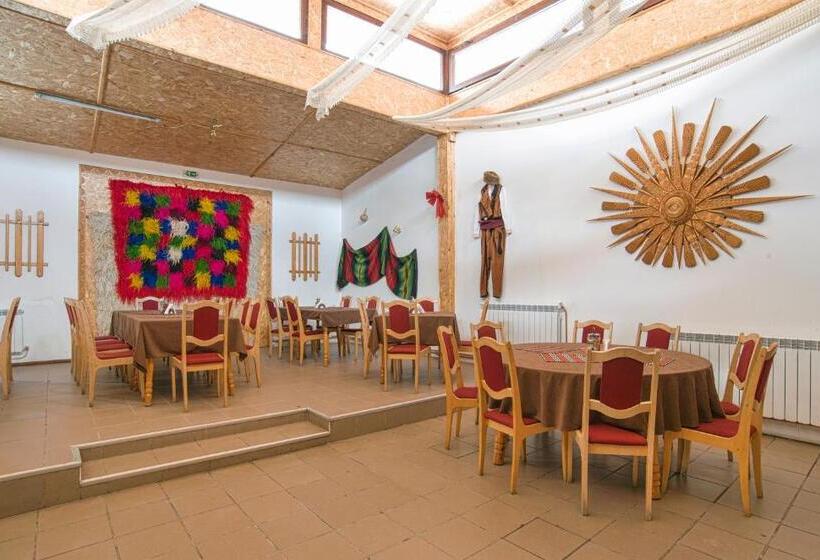 فندق Kamena Pamporovo