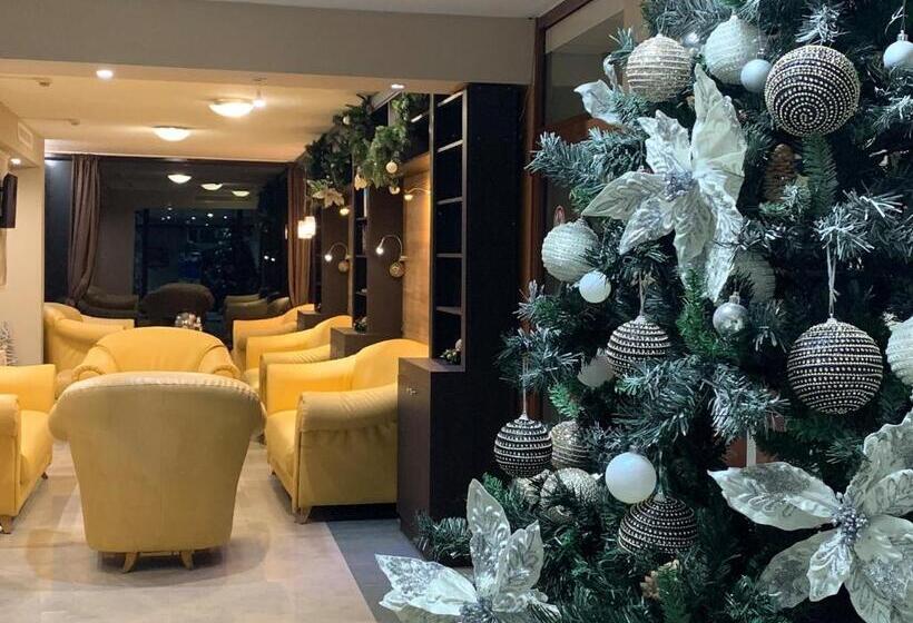 فندق Kamena Pamporovo