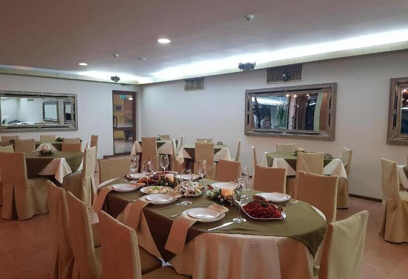 فندق Kamena Pamporovo