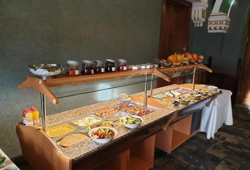 בית מלון כפרי La Belle Epoque