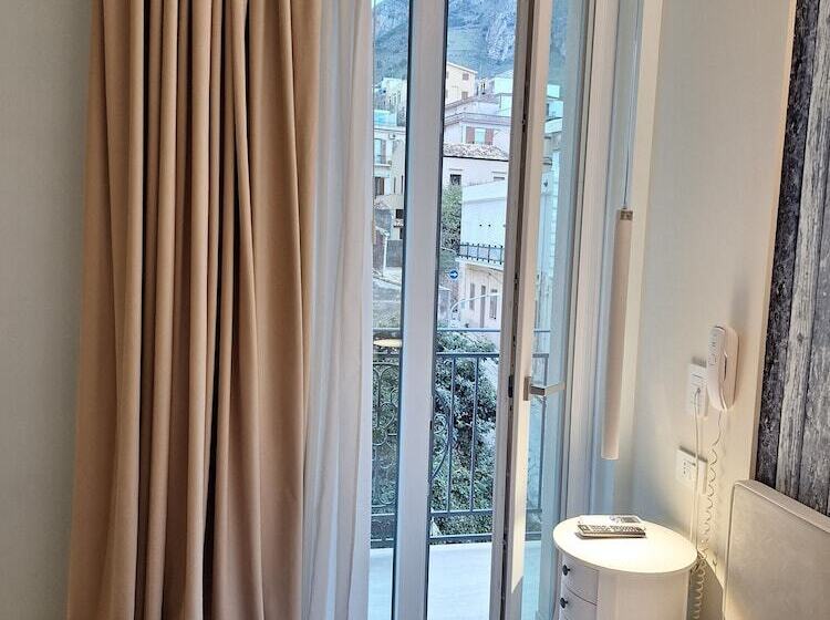 Luxmarì Hotel & Spa