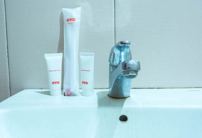 ホテル Oyo 2191  Ganisfa