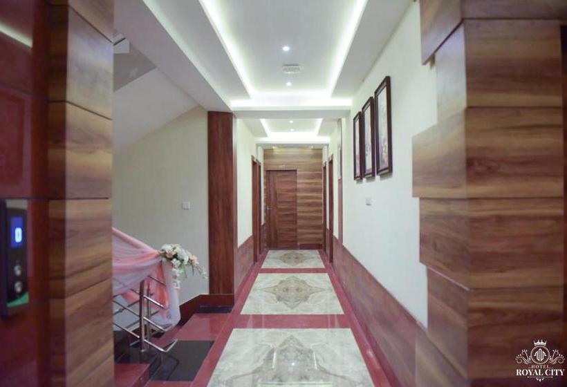 ホテル Royal City