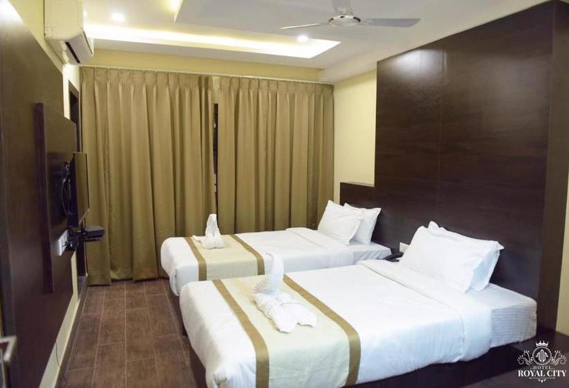 ホテル Royal City