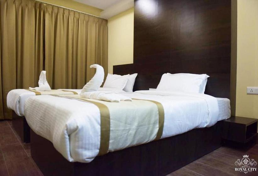 ホテル Royal City