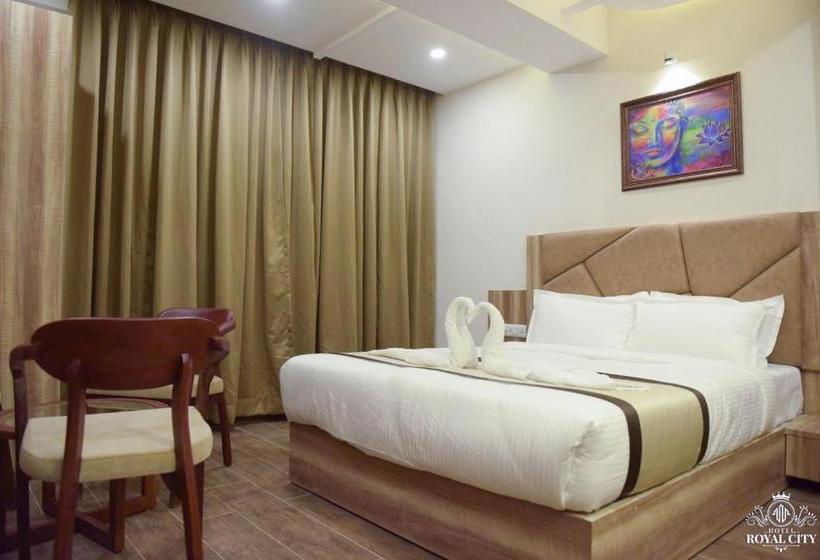 ホテル Royal City