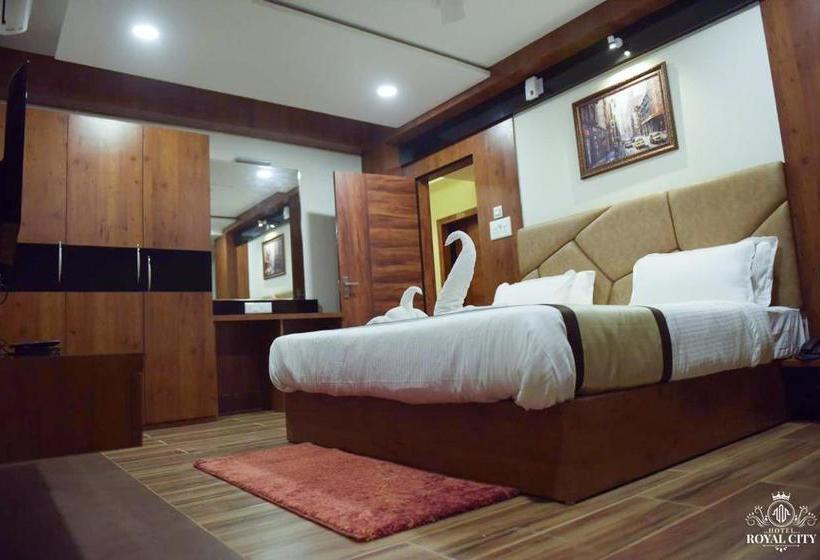 ホテル Royal City