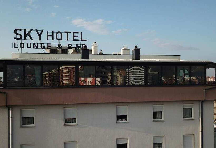 هتل Sky