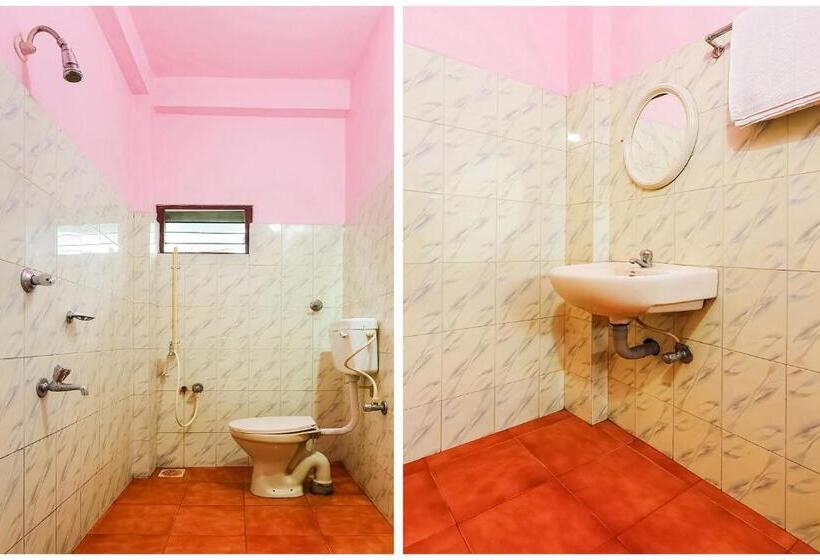 Отель Spot On Kk Lodge