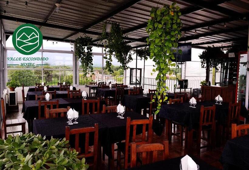 هتل Valle Escondido