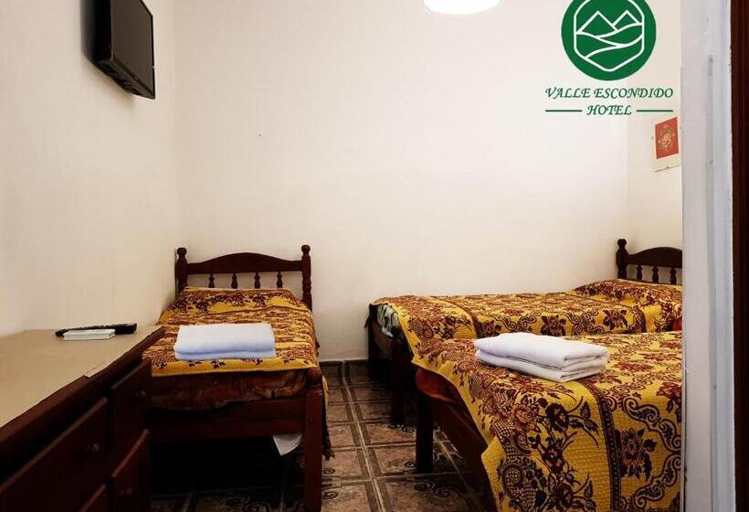 هتل Valle Escondido