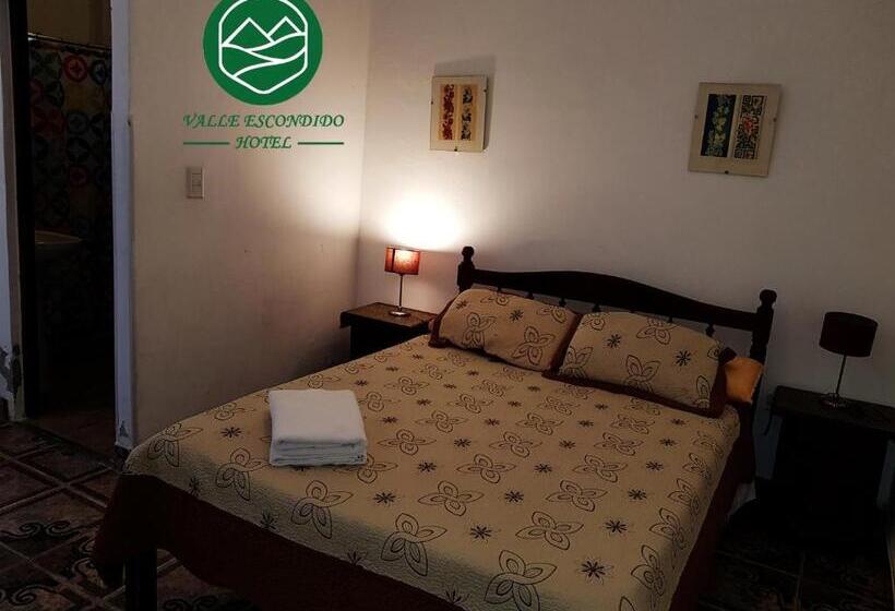 هتل Valle Escondido