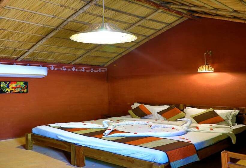 בית מלון כפרי Veergarh The Resort