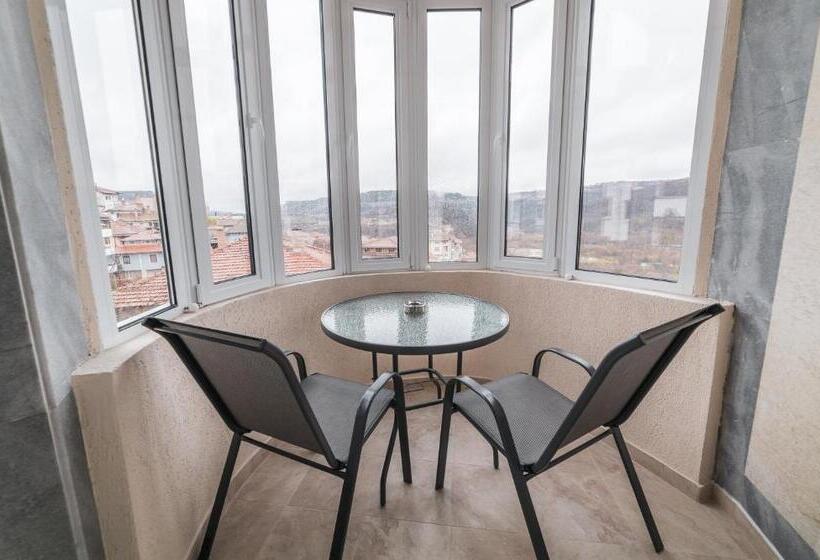 ペンション Kings View